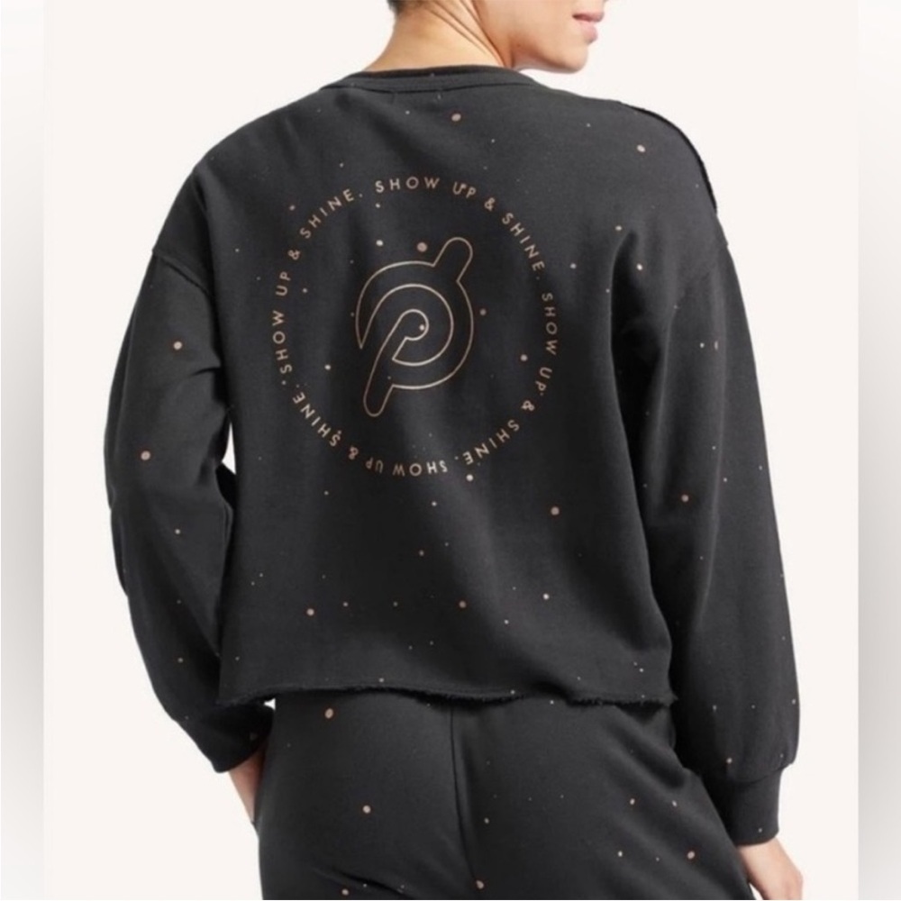 Peloton Show Up & Shine Black Crewneck Oversized Cropped Metallic Logo Sz Small - Picture 2 of 8